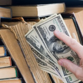How to Make Money From Selling Old Textbooks?